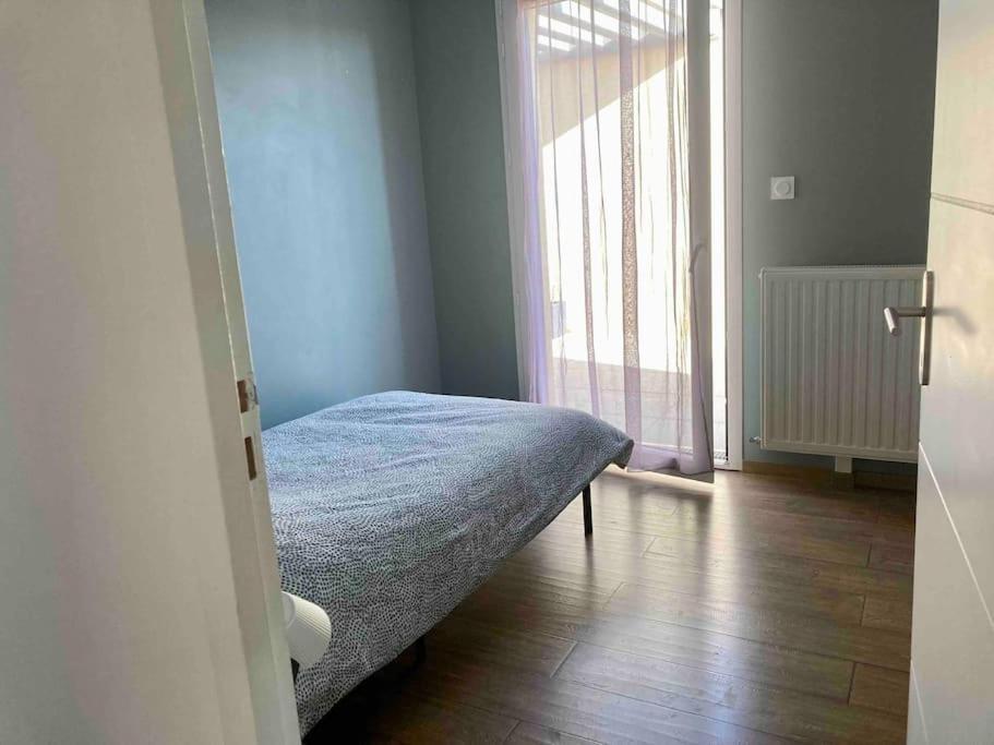 Quai Sud - Gare, 100 M2, Parking, Wifi, Superette, Lave Linge Lägenhet Angers Exteriör bild